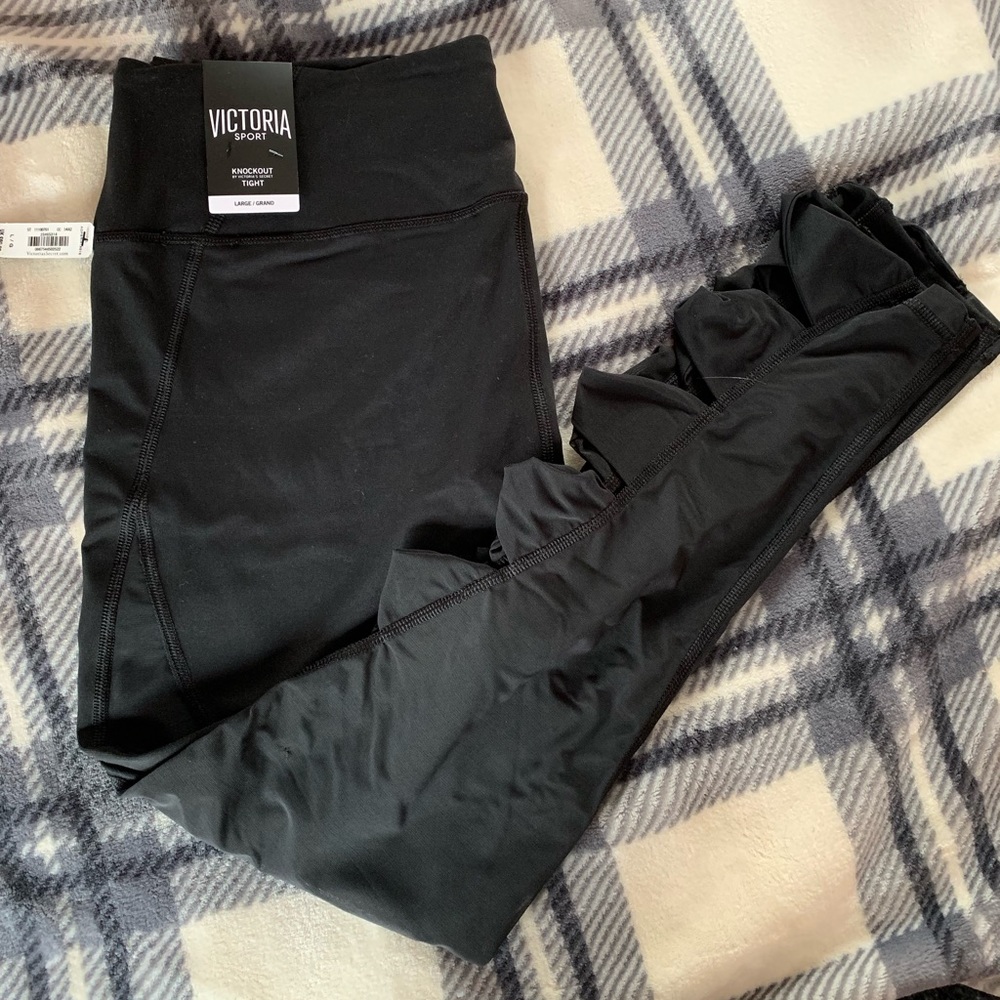 Back Victoria Secret Legging with mesh detail